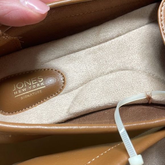 Jones New York signature Loafers - Picture 6 of 6